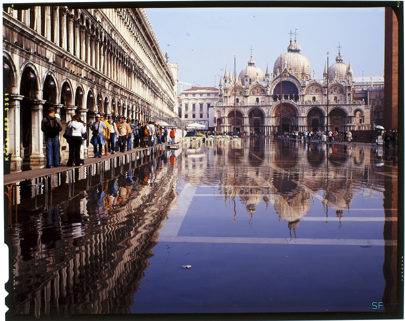 Venice
Original: Film Kodak, 4x5" 
Preview: digital camera

